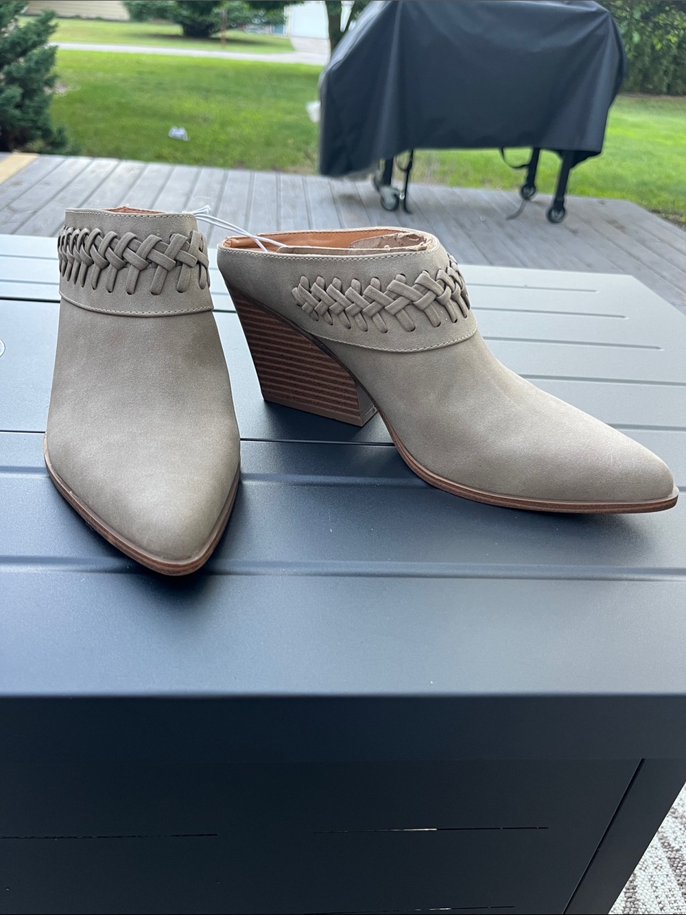 🤍 New With Tags – Indigo Rd. Mule Booties - Picture 2 of 3